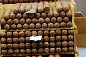 探古巴特供雪茄高希霸制造 手工卷制的精品